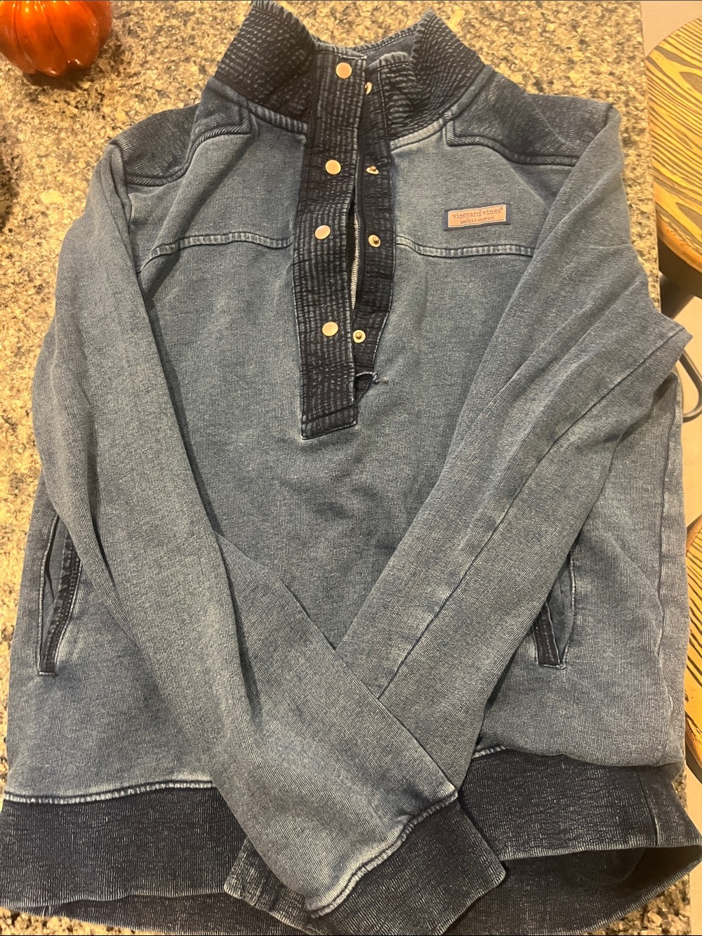 Women’s Vineyard vines quarter zip